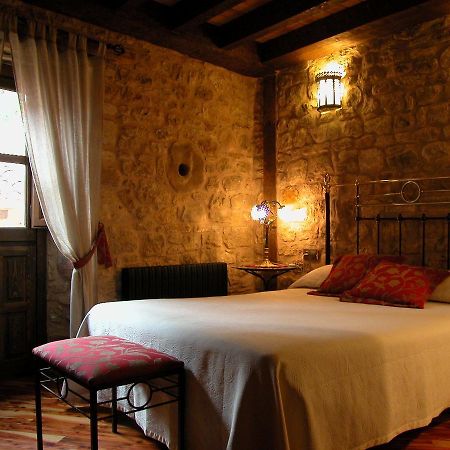 El Mirador De Almanzor Pensionat Calatañazor Eksteriør billede