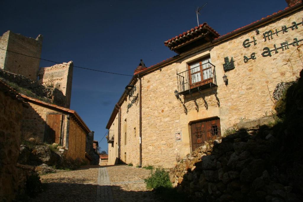 El Mirador De Almanzor Pensionat Calatañazor Eksteriør billede